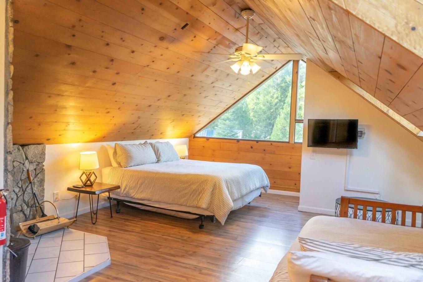 Miners Suite-Centrally Located In Shaver Lake Шейвер Лейк Экстерьер фото